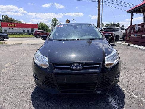 Used 2012 Ford Focus SEL FWD image 2