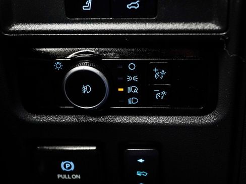 Used 2024 Ford Expedition Max Limited image 32