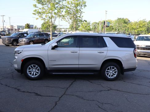 Used 2022 Chevrolet Tahoe LS RWD image 7
