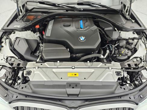 Used 2023 BMW 330e w/ Convenience Package RWD image 23