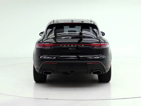 Used 2026 Porsche Macan AWD/4WD image 8