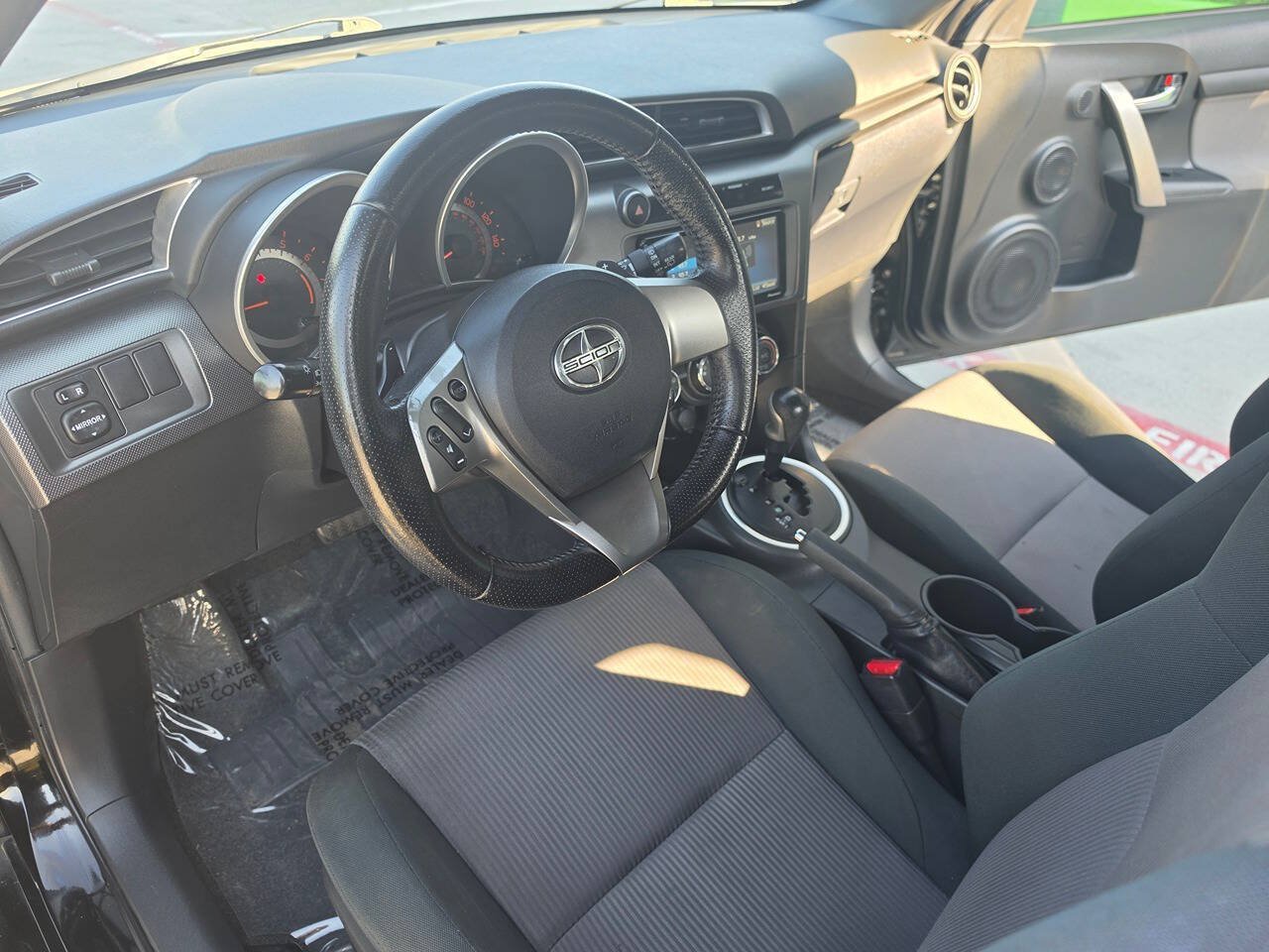 Used 2016 Scion tC FWD image 23