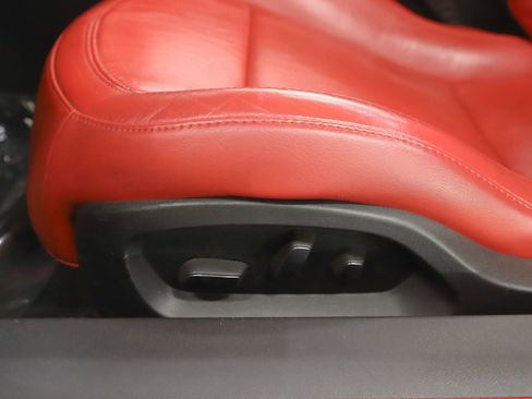 Used 2014 Chevrolet Corvette Stingray Convertible w/ 2LT Preferred Equipment Group image 17