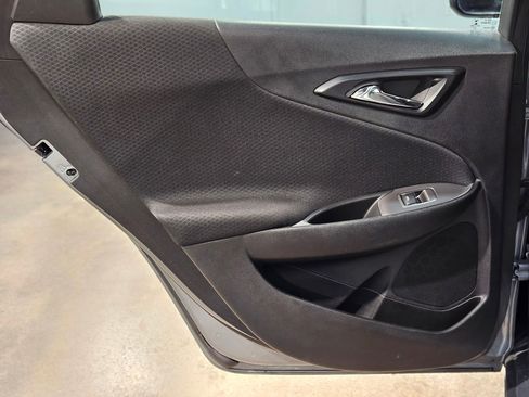 Used 2024 Chevrolet Malibu LT image 34