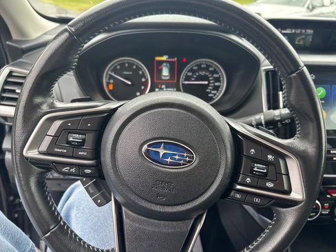 Used 2023 Subaru Forester Limited image 14