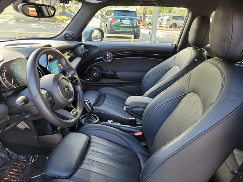 Used 2022 MINI Cooper John Cooper Works FWD image 9