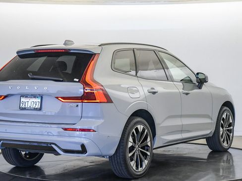 Certified 2026 Volvo XC60 B5 Plus w/ Climate Package PRO AWD/4WD image 5