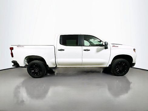 Used 2022 Chevrolet Silverado 1500 Custom Trail Boss AWD/4WD image 7
