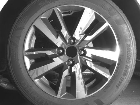 Used 2025 Nissan Versa SV image 14