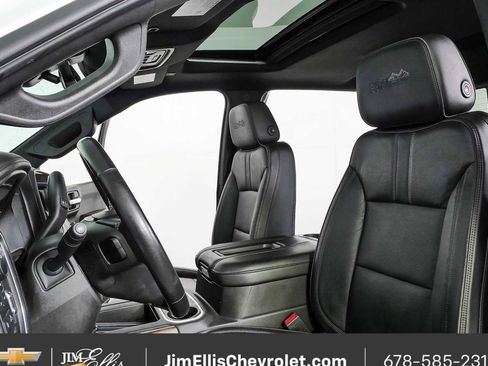 Certified 2021 Chevrolet Silverado 1500 High Country w/ Technology Package AWD/4WD image 6