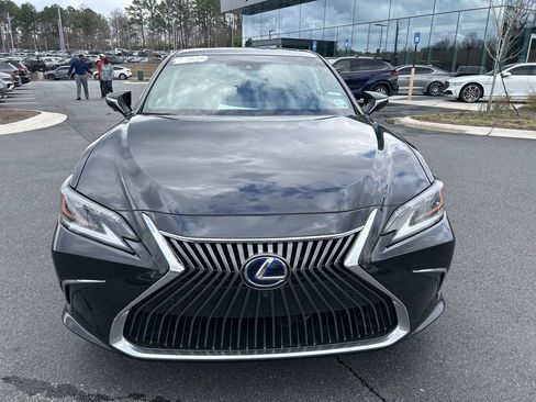 Used 2021 Lexus ES 300h Ultra Luxury w/ Accessory Package 2 image 2