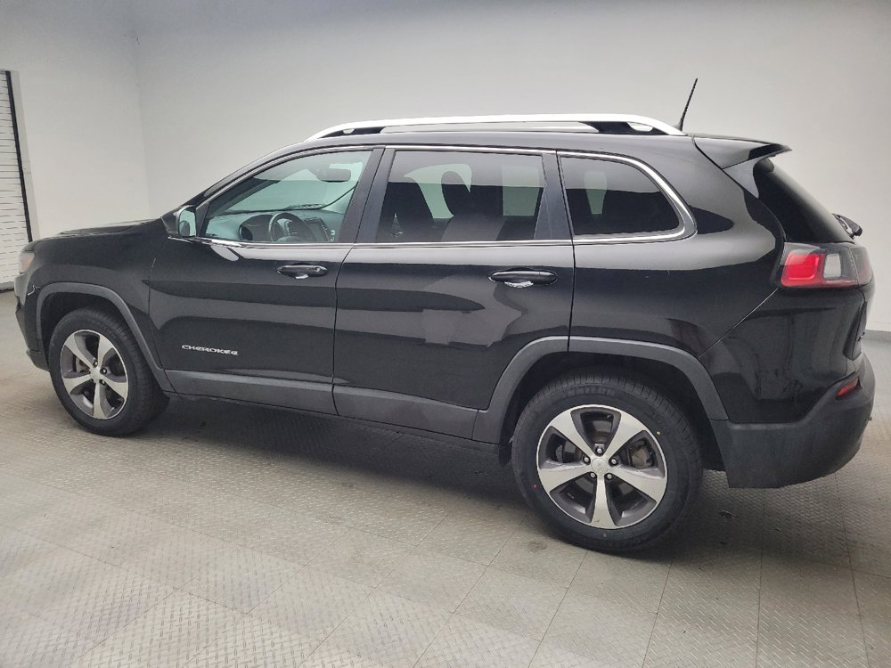 Used 2019 Jeep Cherokee Limited AWD/4WD image 3