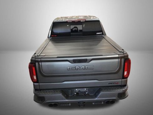 Used 2021 GMC Sierra 1500 AT4 w/ Technology Package AWD/4WD image 2