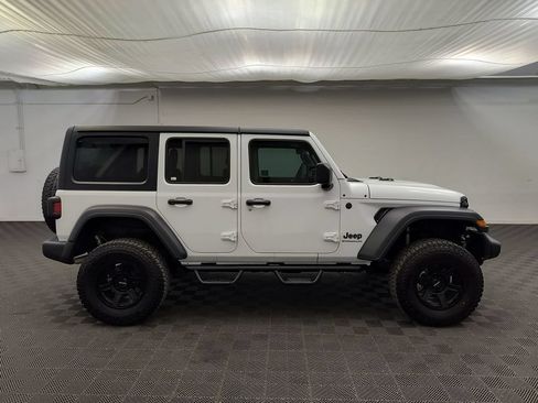 Used 2026 Jeep Wrangler Unlimited Sport AWD/4WD image 8