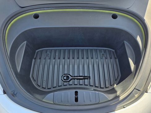 Used 2021 Tesla Model 3 Performance AWD/4WD image 15