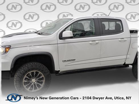 Used 2021 Chevrolet Colorado ZR2 AWD/4WD image 2