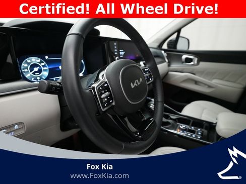 Certified 2023 Kia Sorento SX image 8