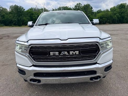 Used 2022 RAM 1500 Limited w/ Off-Road Group AWD/4WD image 2