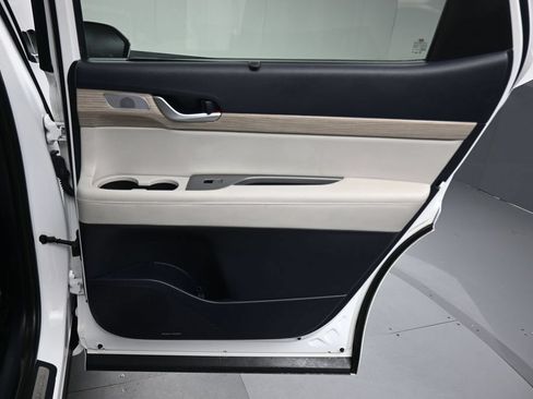 Used 2022 Hyundai Palisade Limited FWD image 50