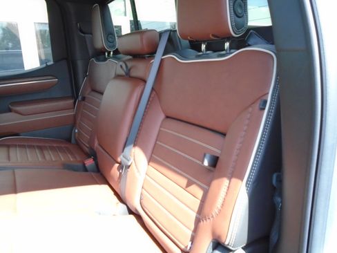 Certified 2025 GMC Sierra 1500 Denali Ultimate AWD/4WD image 51