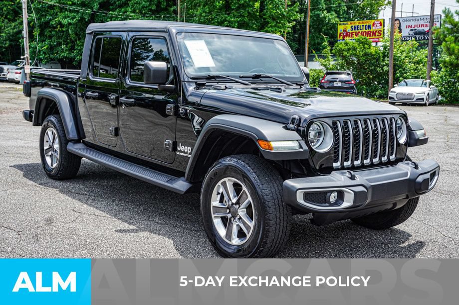 Used 2022 Jeep Gladiator Overland w/ LED Lighting Group AWD/4WD image 3