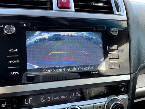 Used 2016 Subaru Outback 2.5i Premium image 21