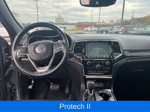 Used 2020 Jeep Grand Cherokee Trailhawk w/ Trailhawk Luxury Group image 17