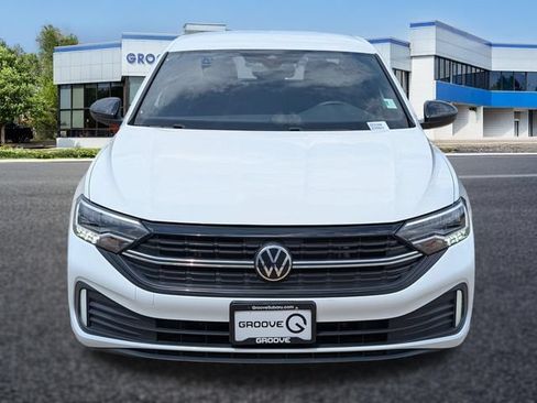 Used 2024 Volkswagen Jetta Sport FWD image 9
