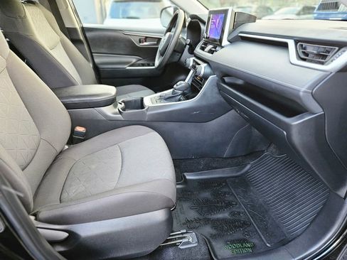 Used 2023 Toyota RAV4 AWD Hybrid image 8