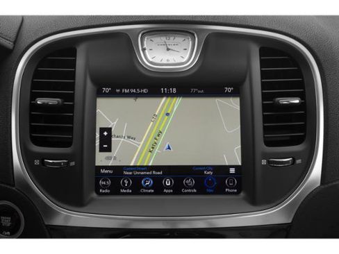Used 2020 Chrysler 300 S w/ 300S Premium Group RWD image 16