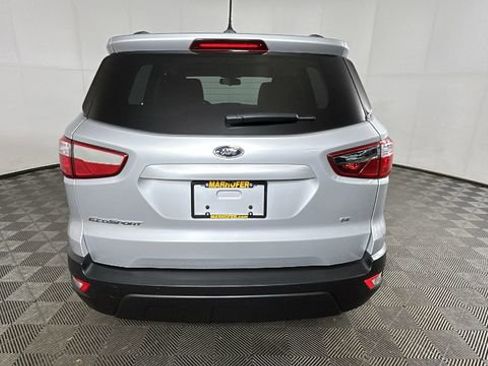 Used 2021 Ford EcoSport SE w/ SE Convenience Package FWD image 4