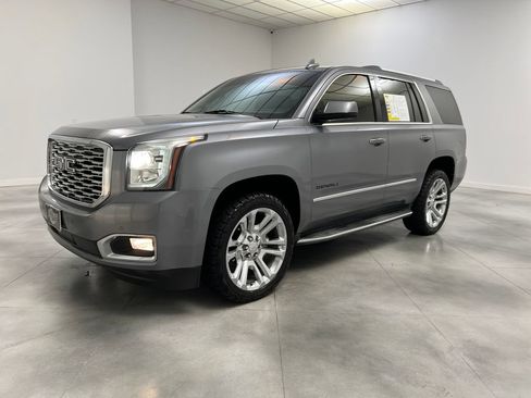 Used 2018 GMC Yukon Denali w/ Open Road Package AWD/4WD image 4