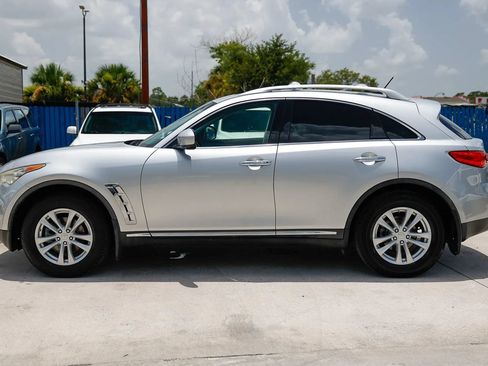 Used 2011 INFINITI FX35 2WD w/ Premium Pkg image 3