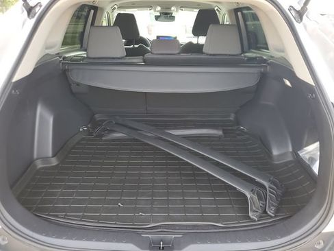Used 2023 Toyota RAV4 XLE FWD image 7