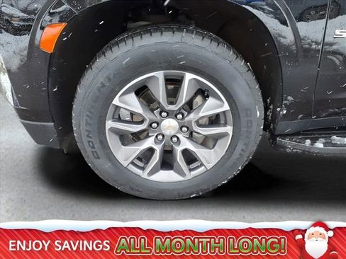 Used 2023 Chevrolet Suburban LS w/ Driver Alert Package image 10