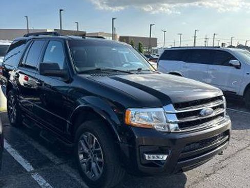 Certified 2017 Ford Expedition XLT w/ Equipment Group 202A AWD/4WD image 2