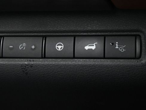 Used 2022 Nissan Pathfinder Platinum w/ Cargo Package FWD image 23