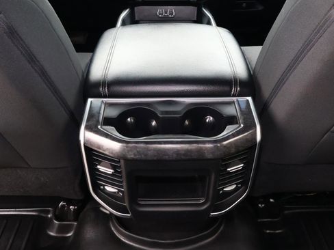 Used 2021 RAM 3500 Big Horn w/ Night Edition AWD/4WD image 13