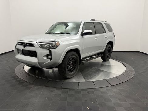 Used 2021 Toyota 4Runner SR5 image 3