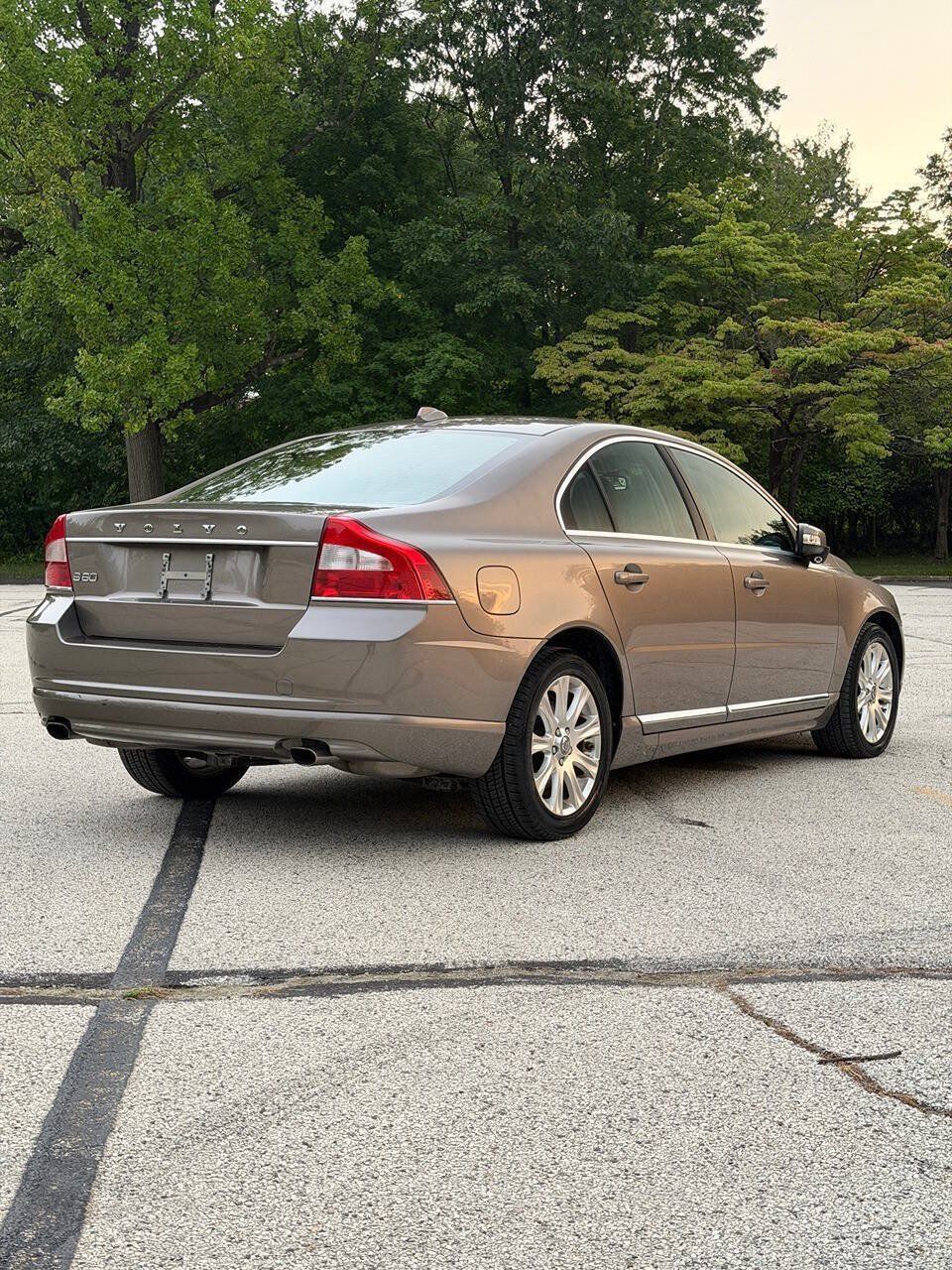 Used 2011 Volvo S80 3.2 w/ Climate Pkg FWD image 11