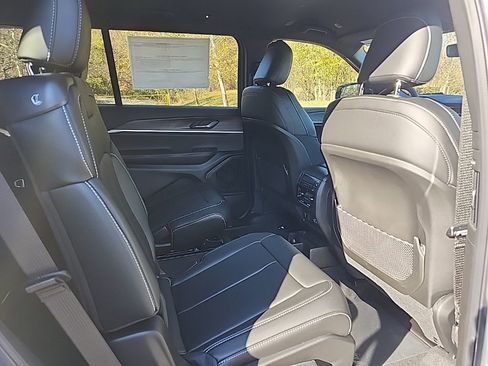 New 2025 Jeep Grand Cherokee L Limited w/ Trailer Tow Package image 14