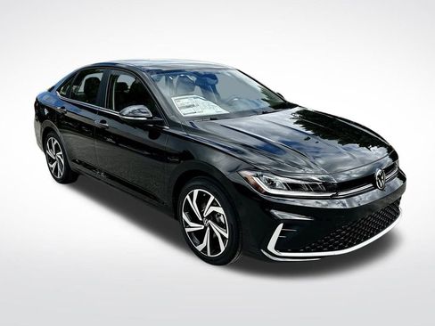 New 2026 Volkswagen Jetta SEL image 2