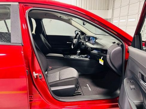 New 2026 Nissan Sentra SV w/ SV Convenience Package FWD image 32