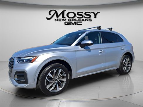 Used 2021 Audi Q5 2.0T Premium w/ Convenience Package image 1