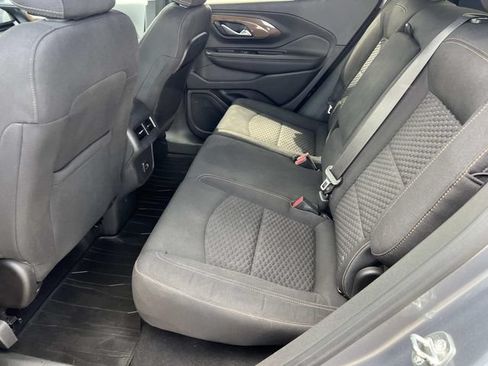 Used 2019 GMC Terrain SLE w/ Driver Convenience Package FWD image 11