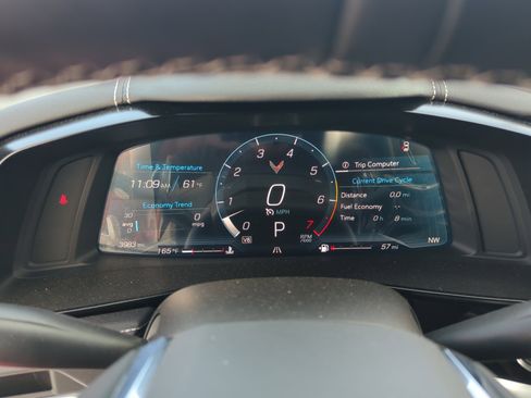 Used 2024 Chevrolet Corvette Stingray Preferred Cpe w/ Battery Protection Package image 11