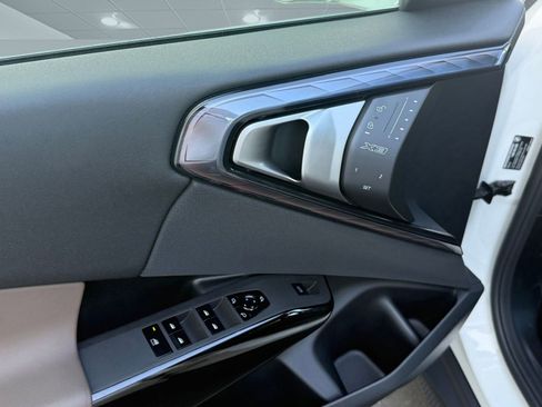 New 2026 BMW X3 xDrive30 AWD/4WD image 12