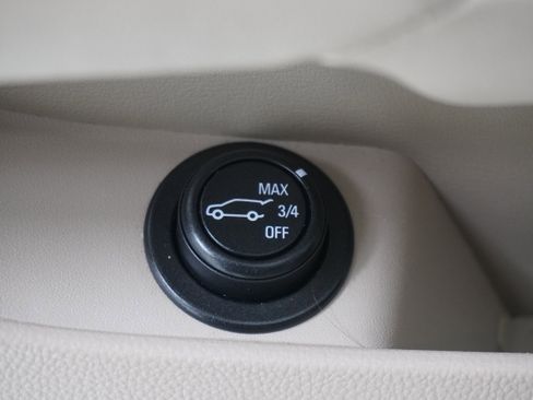 Used 2015 Cadillac SRX Luxury w/ Driver Awareness Package image 25