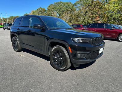 New 2025 Jeep Grand Cherokee Laredo