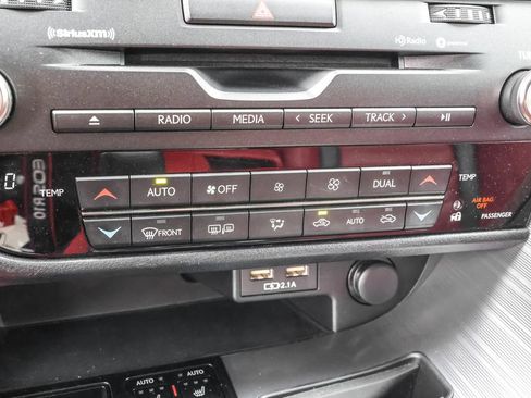 Used 2022 Lexus RX 350 F Sport w/ Accessory Package AWD/4WD image 25